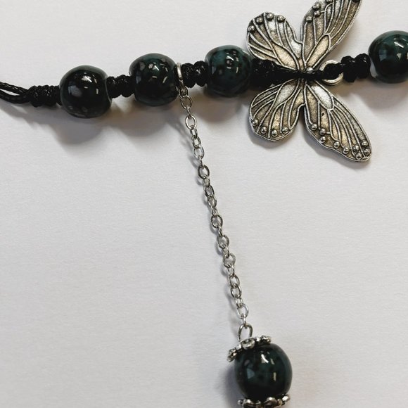 Dark Green Bead Silver Butterfly Pendant Charm Pray Vintage Necklace - Picture 3 of 16